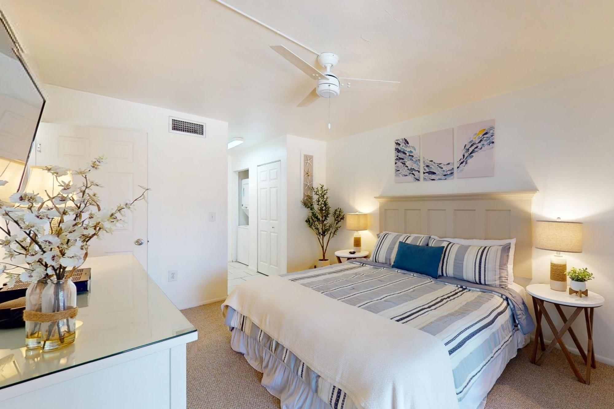 Runaway Bay Condos Bradenton Beach Exterior photo